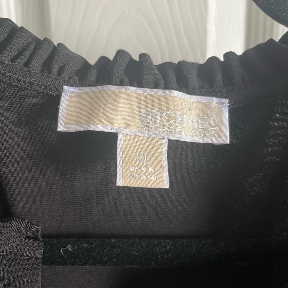Michael Kors chic black